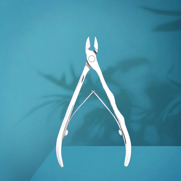 Professional cuticle nippers EXPERT 10 9 mm